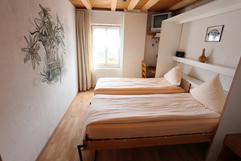 Au Bel Air Hotel Leysin Pokoj fotografie